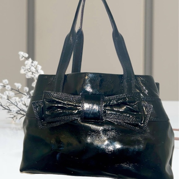 Kate Spade STORYBOOK Claverly MaryAnne Bow Black Patent Leather Shoulderbag - Picture 1 of 6